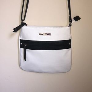 Nine West Crossbody Purse Black and White NWOT